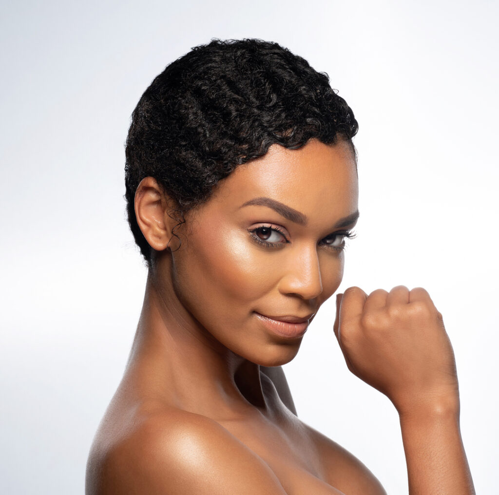 Pearl Thusi Unveils New Short Hair Look and We Are Here For It.