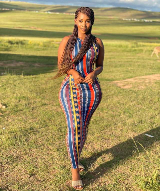 TV host Amahle Siphungu caught red-handed in the act by her Dad – Video