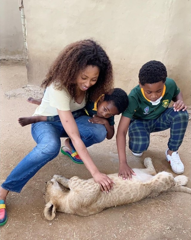 Pics: Actress Enhle Mbali’s parenting ability questioned