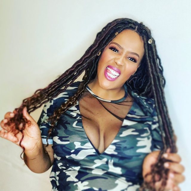 pics: Actress Tumi Morake gushes over her chubby B00TY