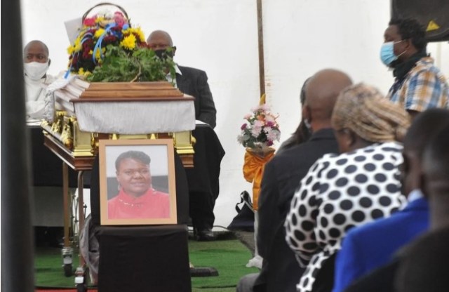 Award-winning actress Lindiwe Ndlovu laid to rest