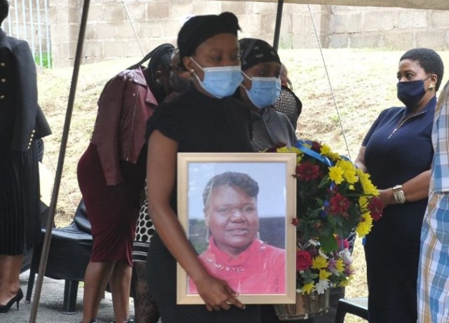 Award-winning actress Lindiwe Ndlovu laid to rest