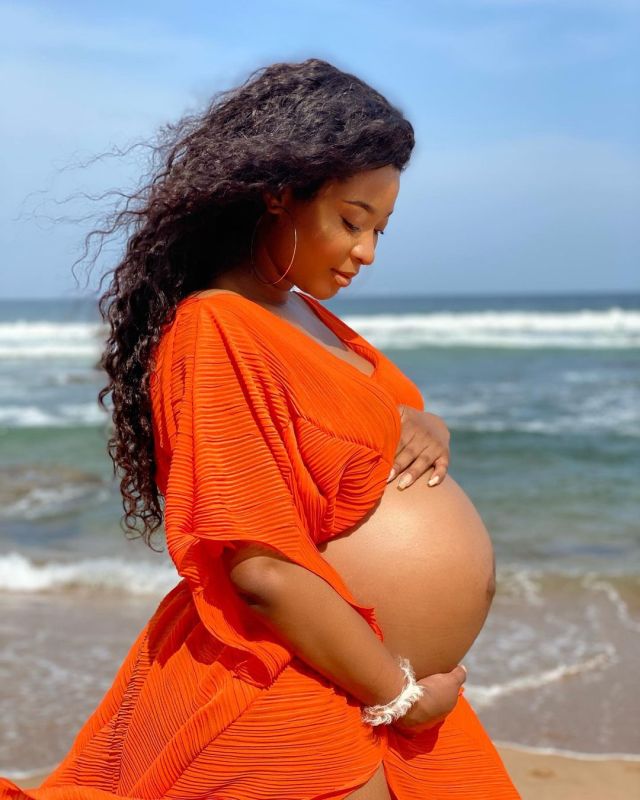 Watch: Actress Fezokuhle Zulu debuts her baby bump