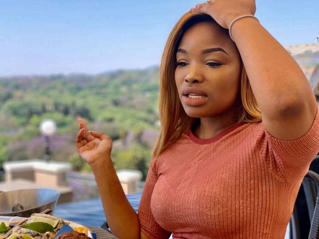 Isibaya actresses send prayers to Zinhle Mabena amid dirty divorce drama