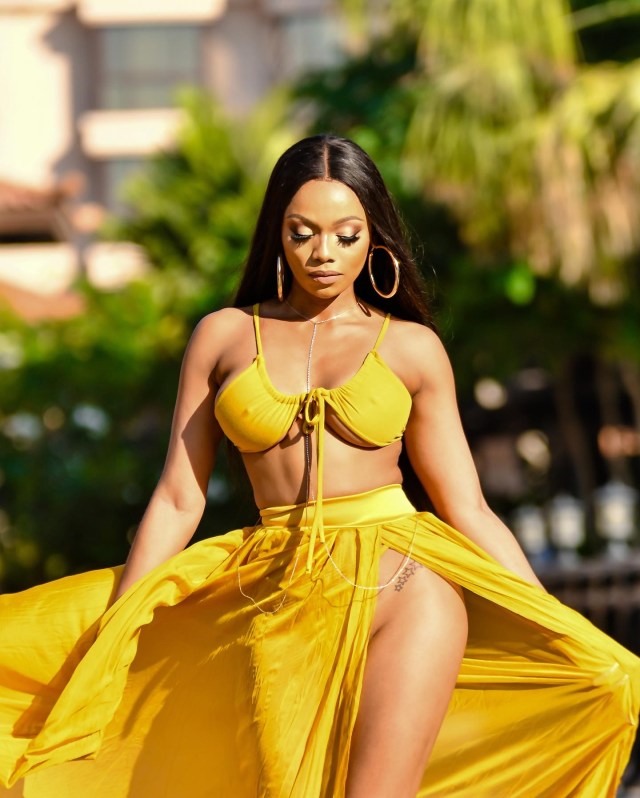 Bonang Matheba Biography: The House of BNG, New Show, Children, Forbes Africa, Age, Early Life, Career, Book, AKA, Style, Dresses, House, Car, Net Worth Biography: The House of BNG, New Show, Children, Forbes Africa, Age, Early Life, Career, Book, AKA, Style, Dresses, House, Car, Net Worth