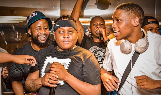 Cassper Nyovest mocks BF Carpomore’s unimpressive boxing skills – Video