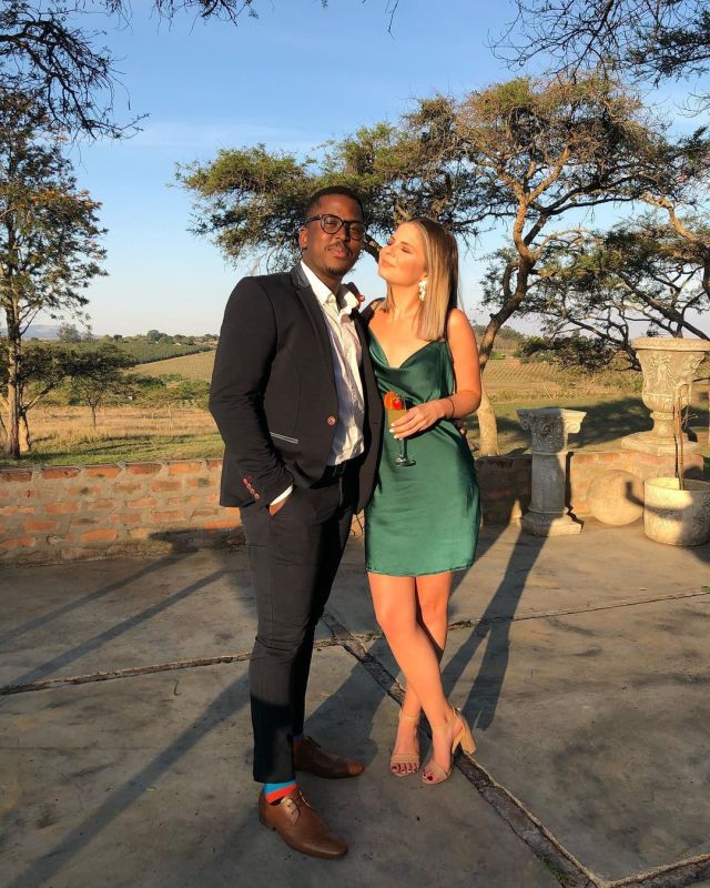 Radio Host Msizi James Romantic Proposal To His Girlfriend – Video