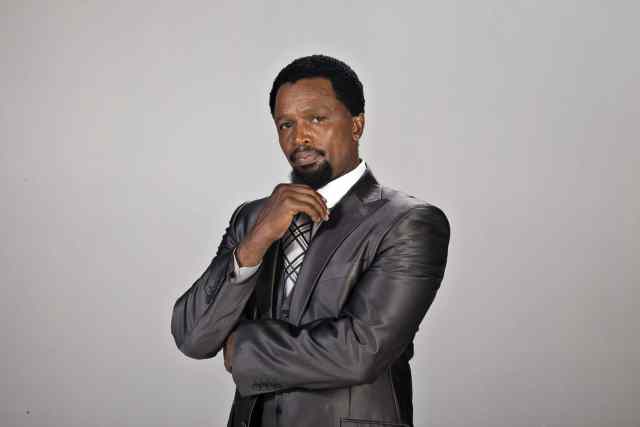 Sello Maake Ka-Ncube is in Love Again!