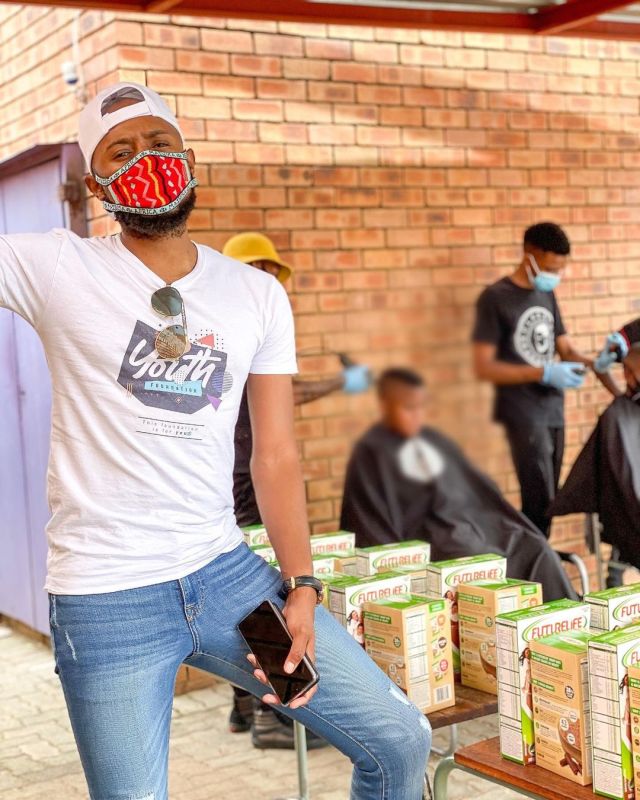 Mohale donates to disadvantage kids in schools – Photos