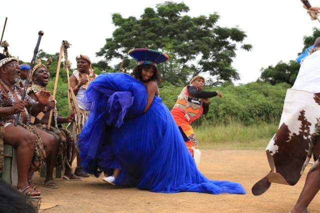 Inside Durban Gen actors Nelisiwe Sibiya (Mbali) & Ntando Mncube (Sbusiso’s) beautiful traditional wedding – Photos