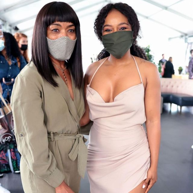 Nomzamo Mbatha Rubs Shoulders With The Queen Of Wakanda: Pictures