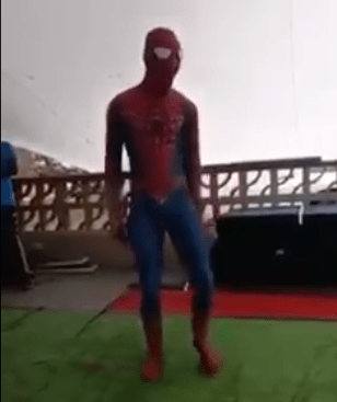 Mzansi’s Spiderman serves hilarious dance moves – Video