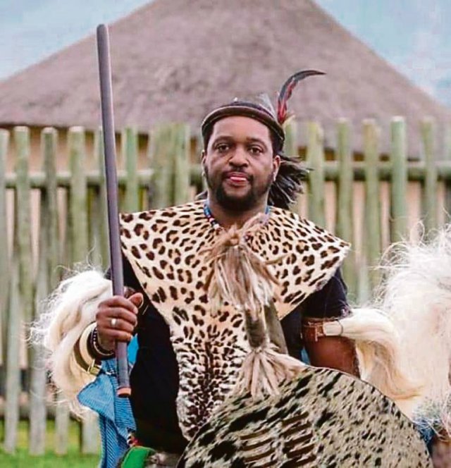 Meet Zulu King’s new wife – Pictures