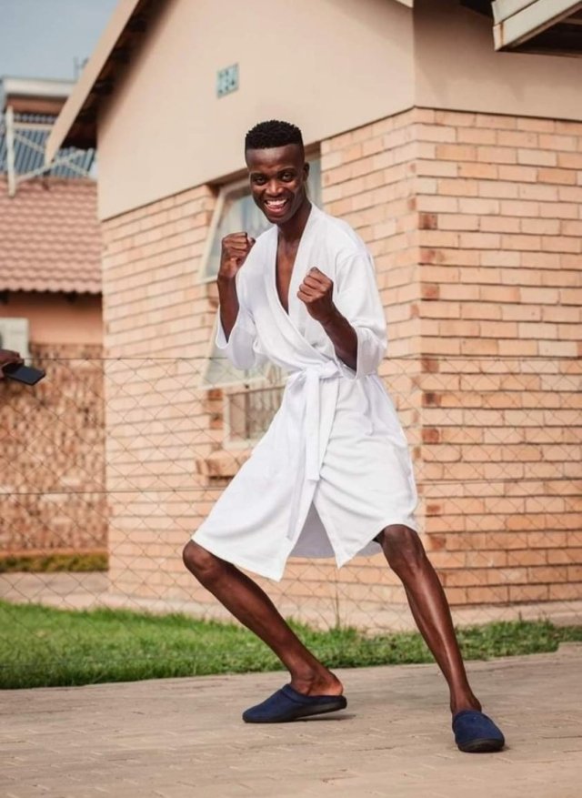 King Monada’s Embarrassing Rejection Leaves Tweeps In Stitches