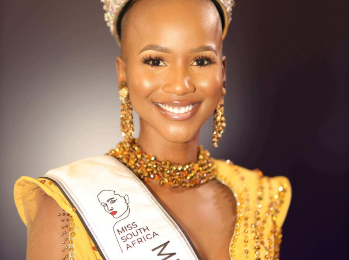 LETS SAY HAPPY BIRTHDAY TO MISS SA SHUDUFHADZO MUSIḒA AS SHE TURNS 25