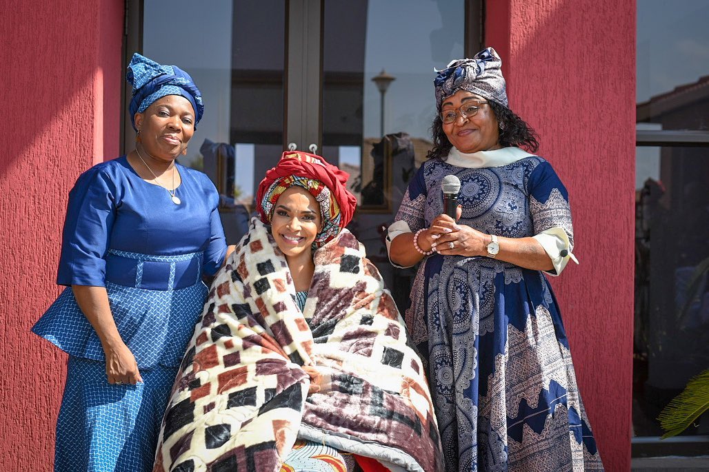Photos: Inside Dr Musa Mthombeni and Liesl Laurie’s Wedding
