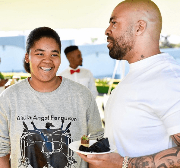 Alicia Ferguson receives special gift from a worried fan – Photo