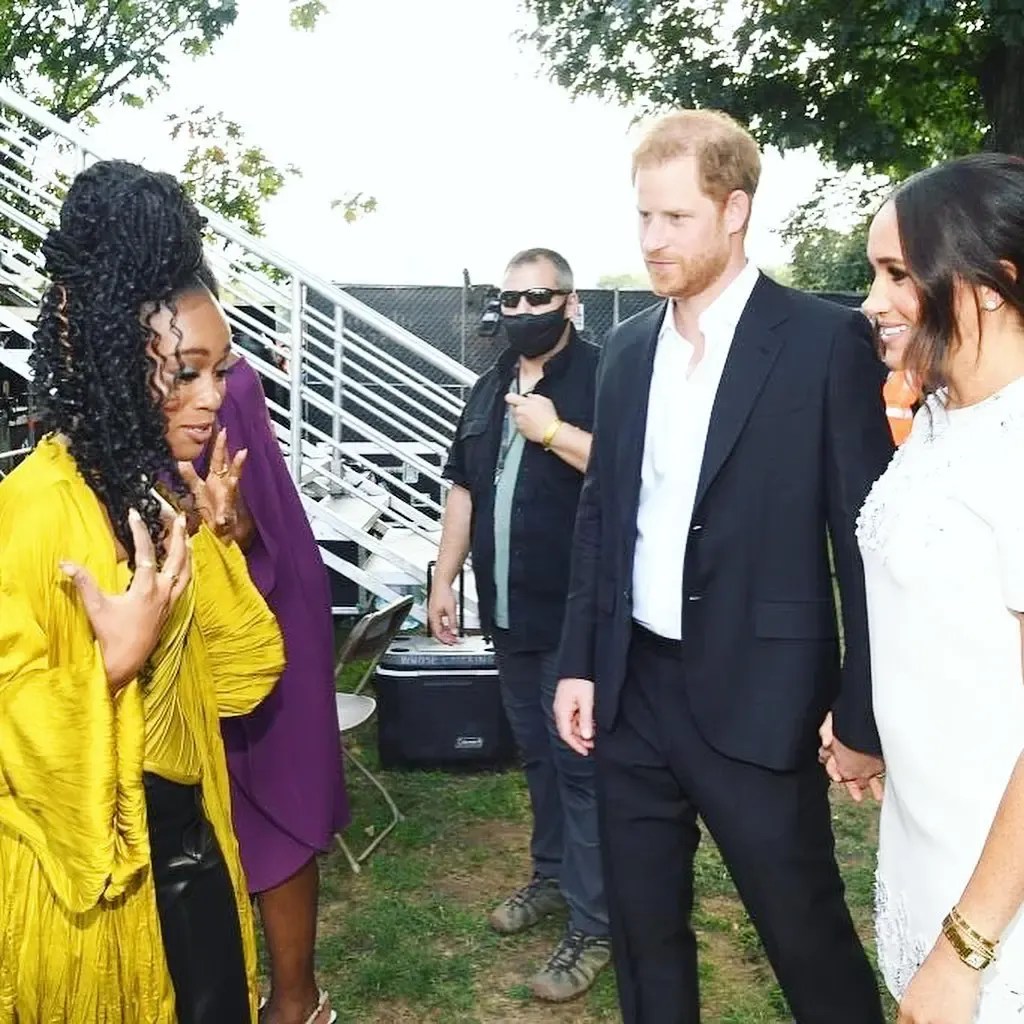 Nomzamo Mbatha rubs shoulders with Prince Harry and Meghan