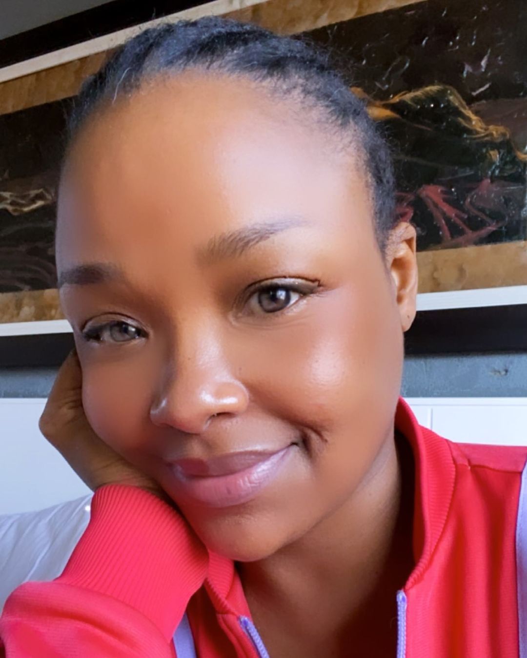 SA’s former it girl Nonhle Thema spark pregnancy rumours – Video