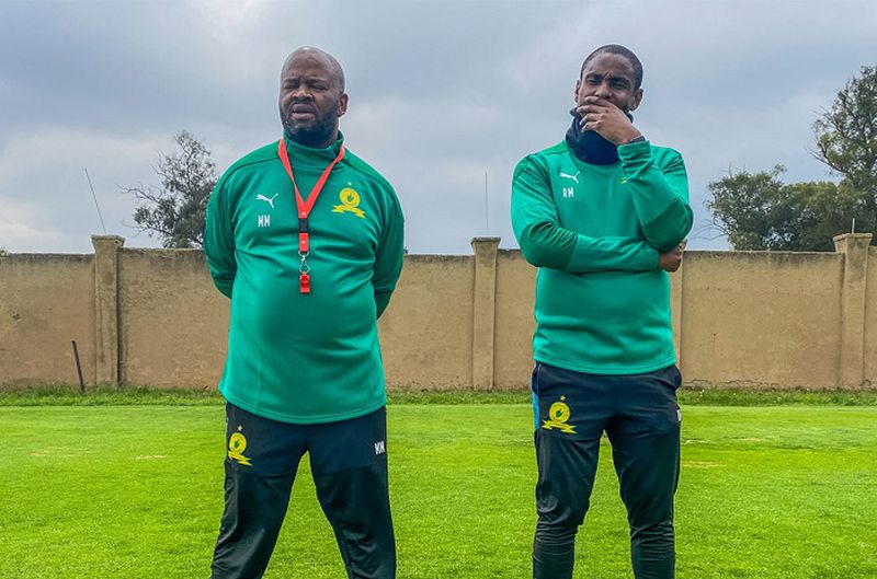 Sundowns co-coaches Rulani Mokwena and Manqoba Mngqithi at war