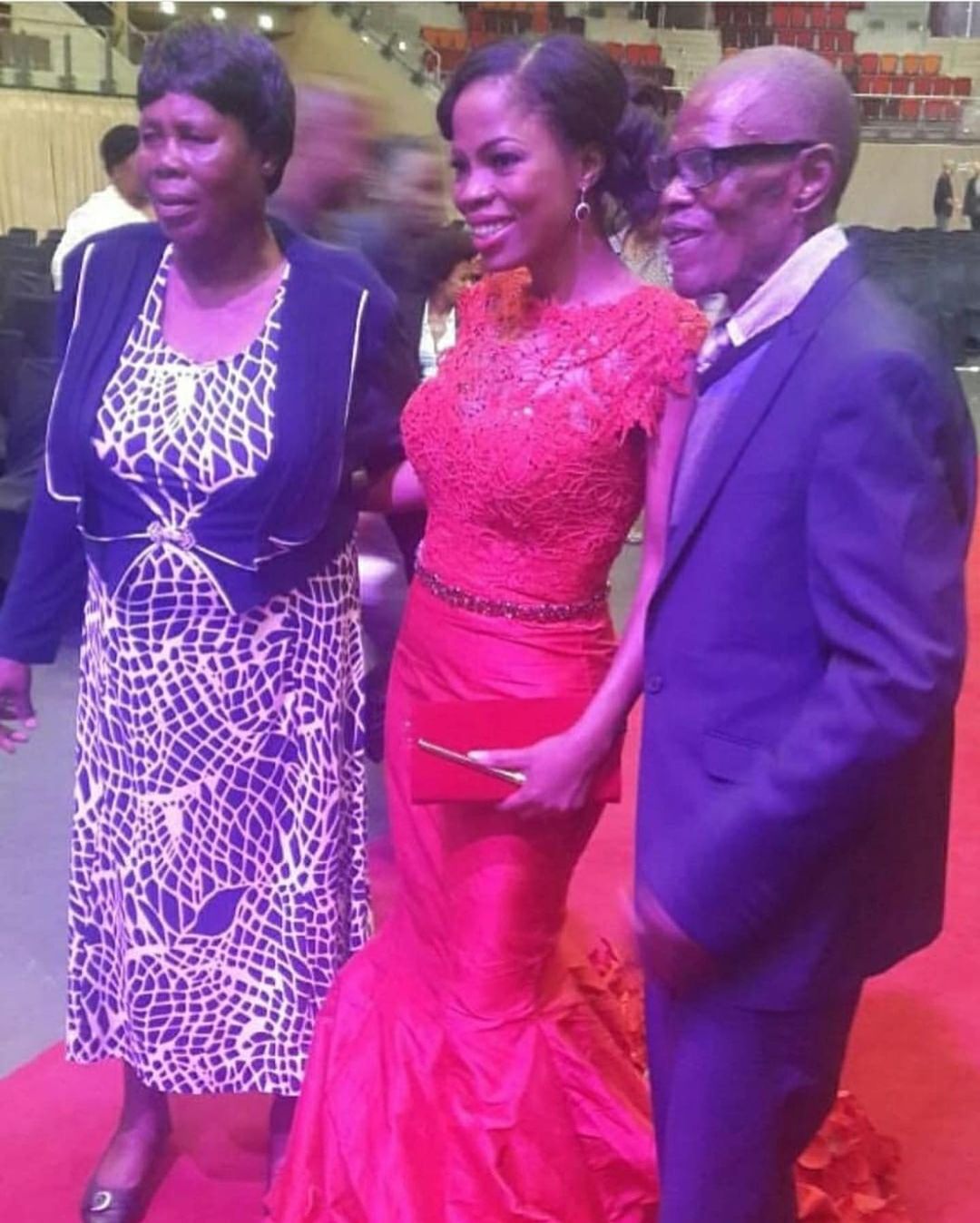 Actress Winnie Ntshaba mourns death of her father