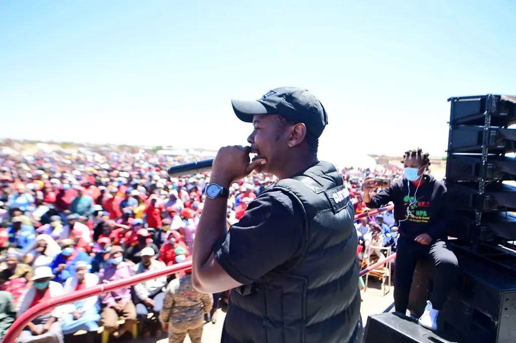 Skeem Saam’s Cornet Mamabolo thrills EFF supporters during recent star rally