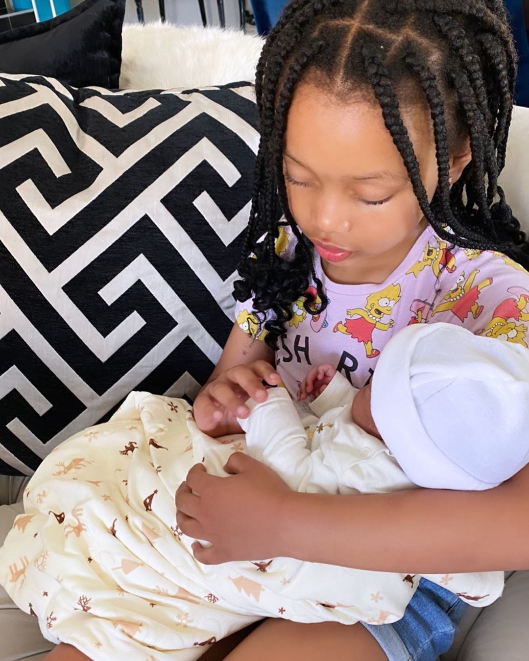 Photos of Kairo Forbes with baby Asante melts Mzansi hearts