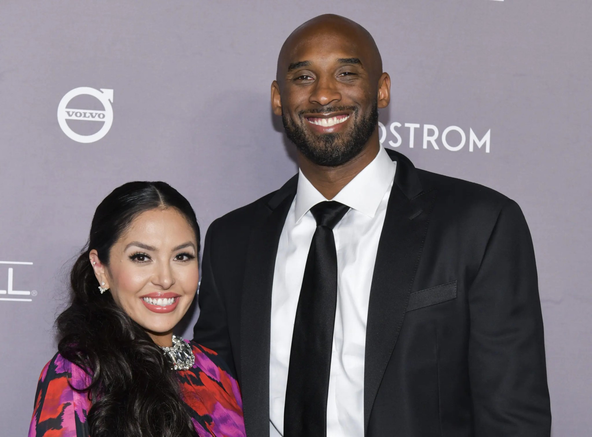 Vanessa Bryant is suing authorities over Kobe death crash pics