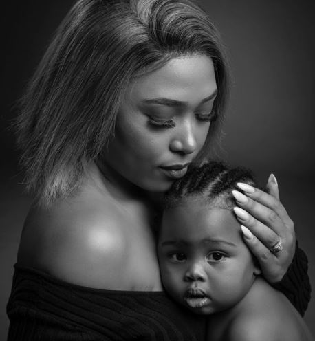 Simz Ngema’s son gets first hair cut -Video