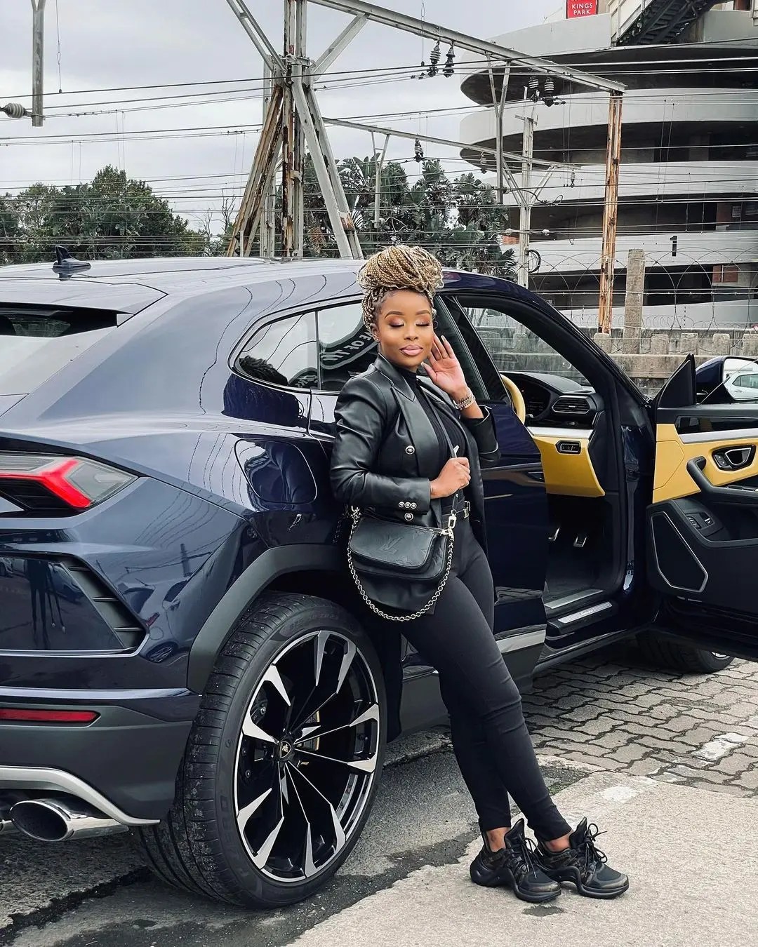 Andile Mpisane Spoils His Baby Mama, DJ Sithelo Shozi With A Fancy Car – Video