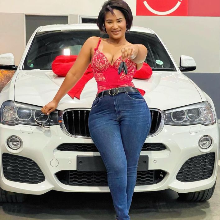 Actress Keke Mphuthi’s man surprises her with a new car – Photos