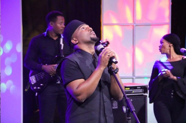 Musician Nathi Mankayi has pulled the heart strings of Mzansi with his latest single Ithemba