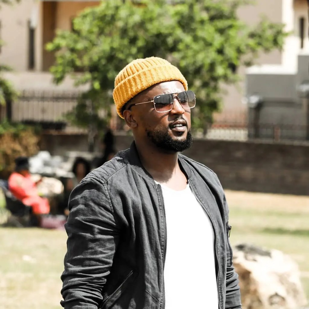 Musician Nathi Mankayi has pulled the heart strings of Mzansi with his latest single Ithemba