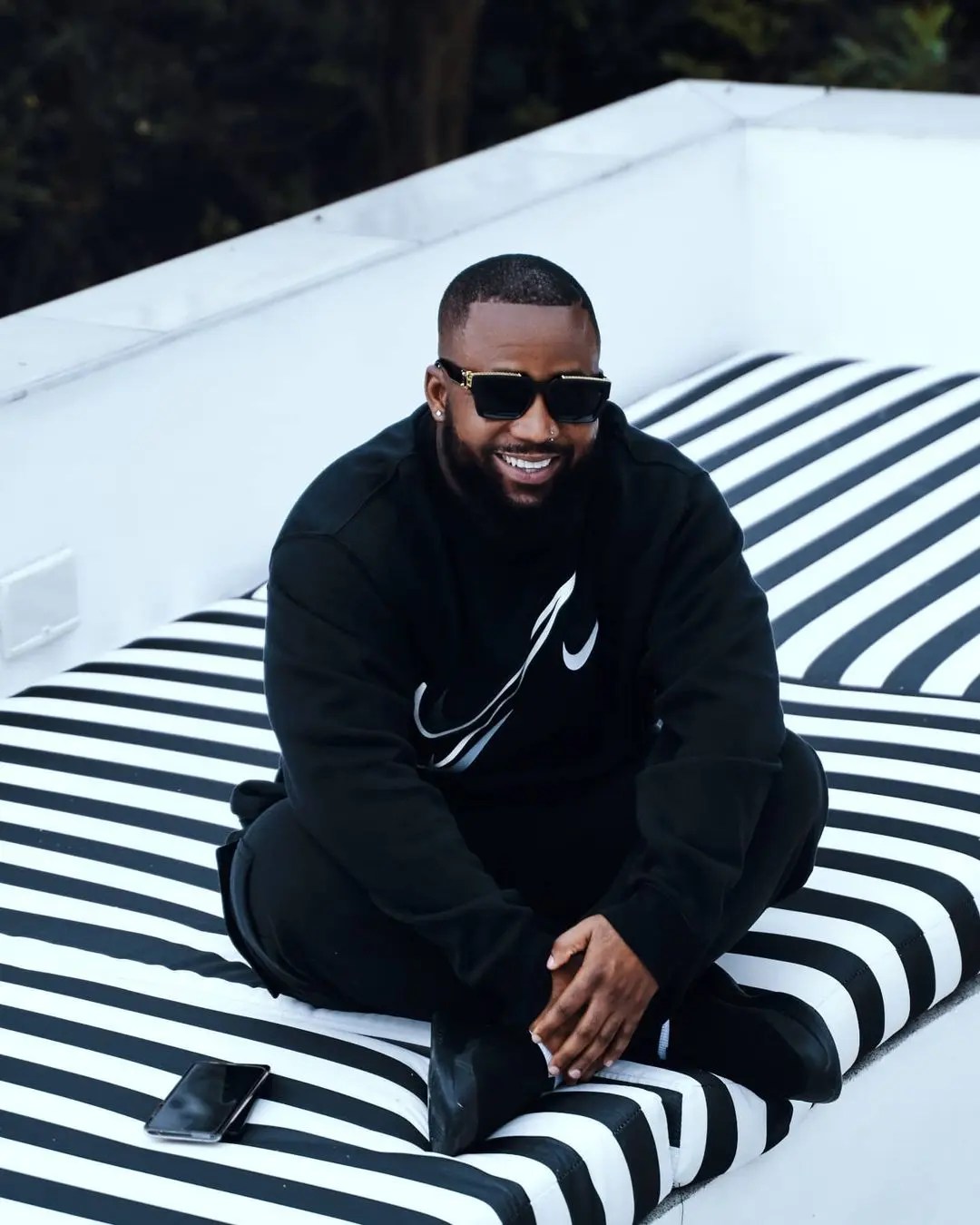Cassper Nyovest blesses himself with a new car ahead of his birthday – Video