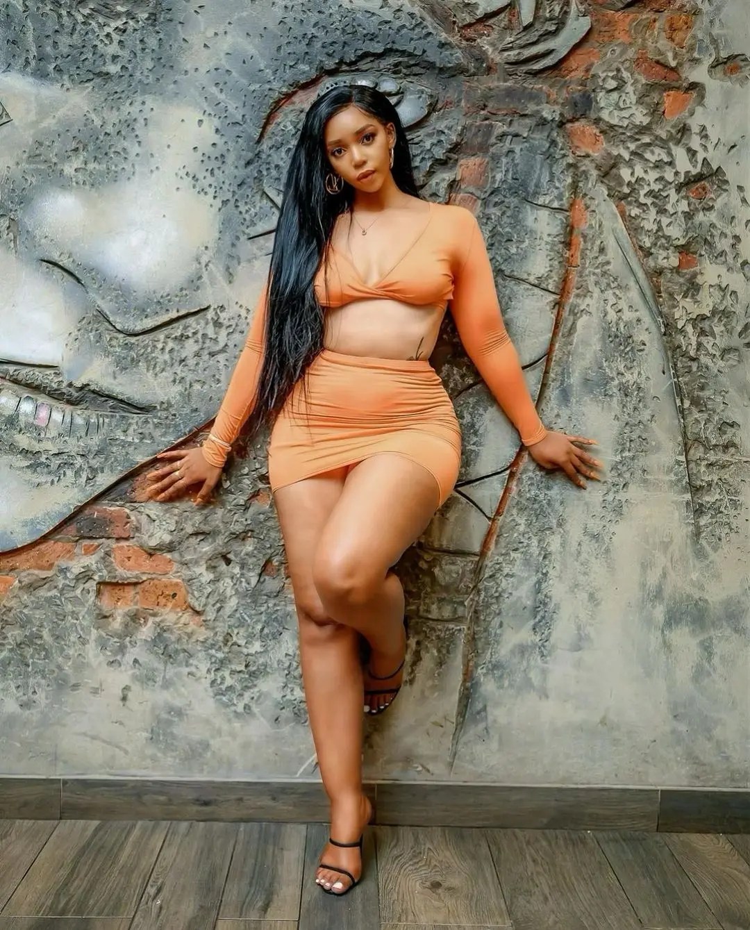 Influencer Kim Kholiwe receives new car from her baby daddy – Photos