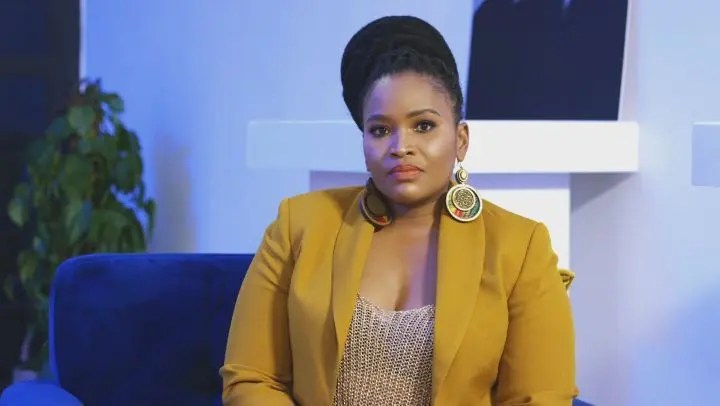Ayanda Borotho has warned her followers not to fall prey to scammers