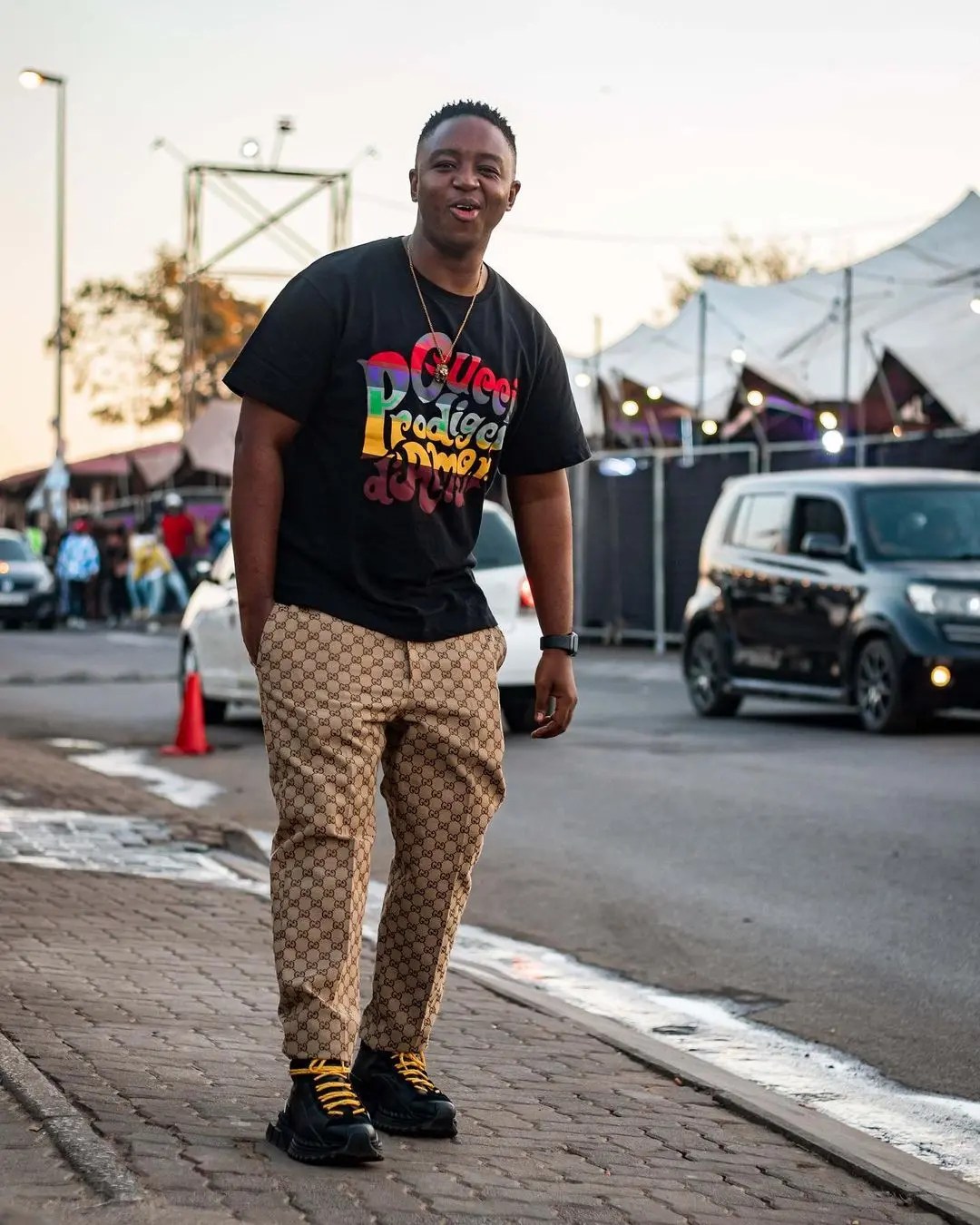 DJ Shimza gets dragged after a woman blesses her helper with a new car