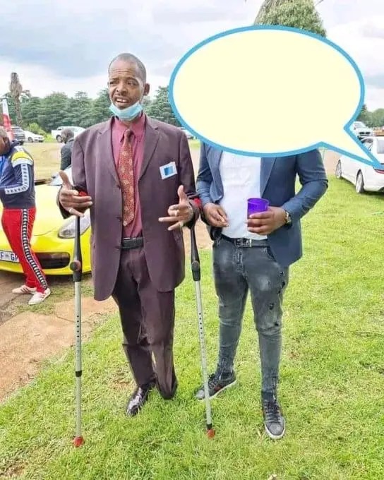 Photo of actor Israel Matseke-Zulu with one leg goes viral