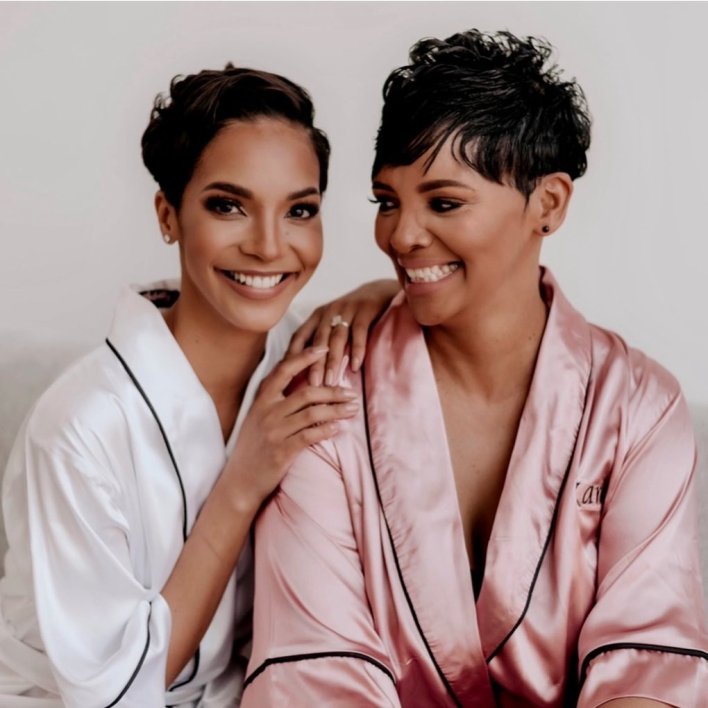 Former Miss SA Liesl Laurie shares beautiful photos of her mother as she turns 50