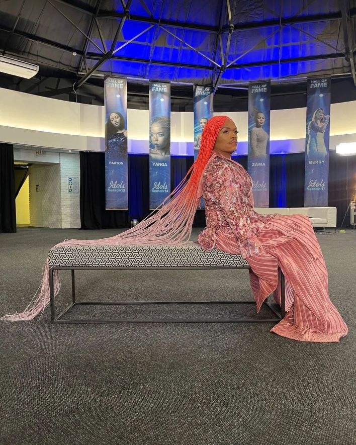 Somizi back with serving dramatic fashion statements on Idols SA (Photos)