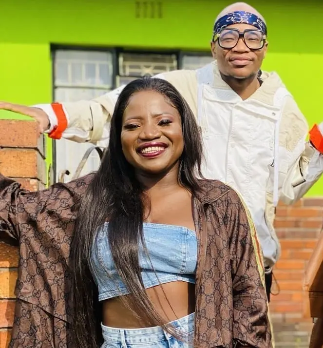 ‘She makes him wash dishes & do chores at home’ – Master KG mocked after Makhadzi’s video pushing her dancer off stage goes viral