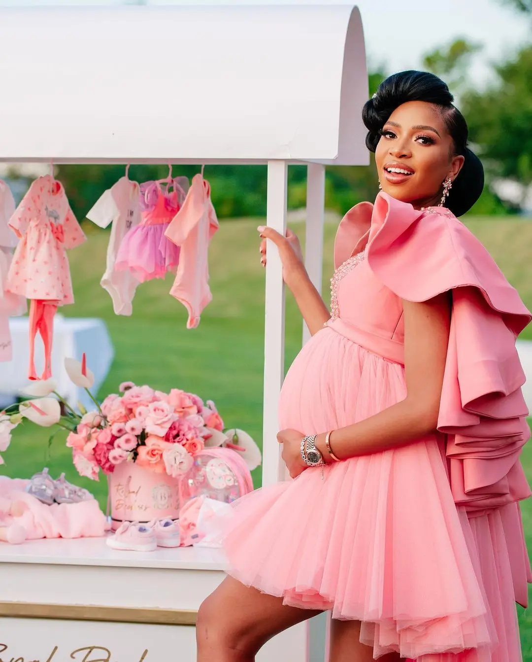 She is here! Blue Mbombo welcomes her baby – WATCH