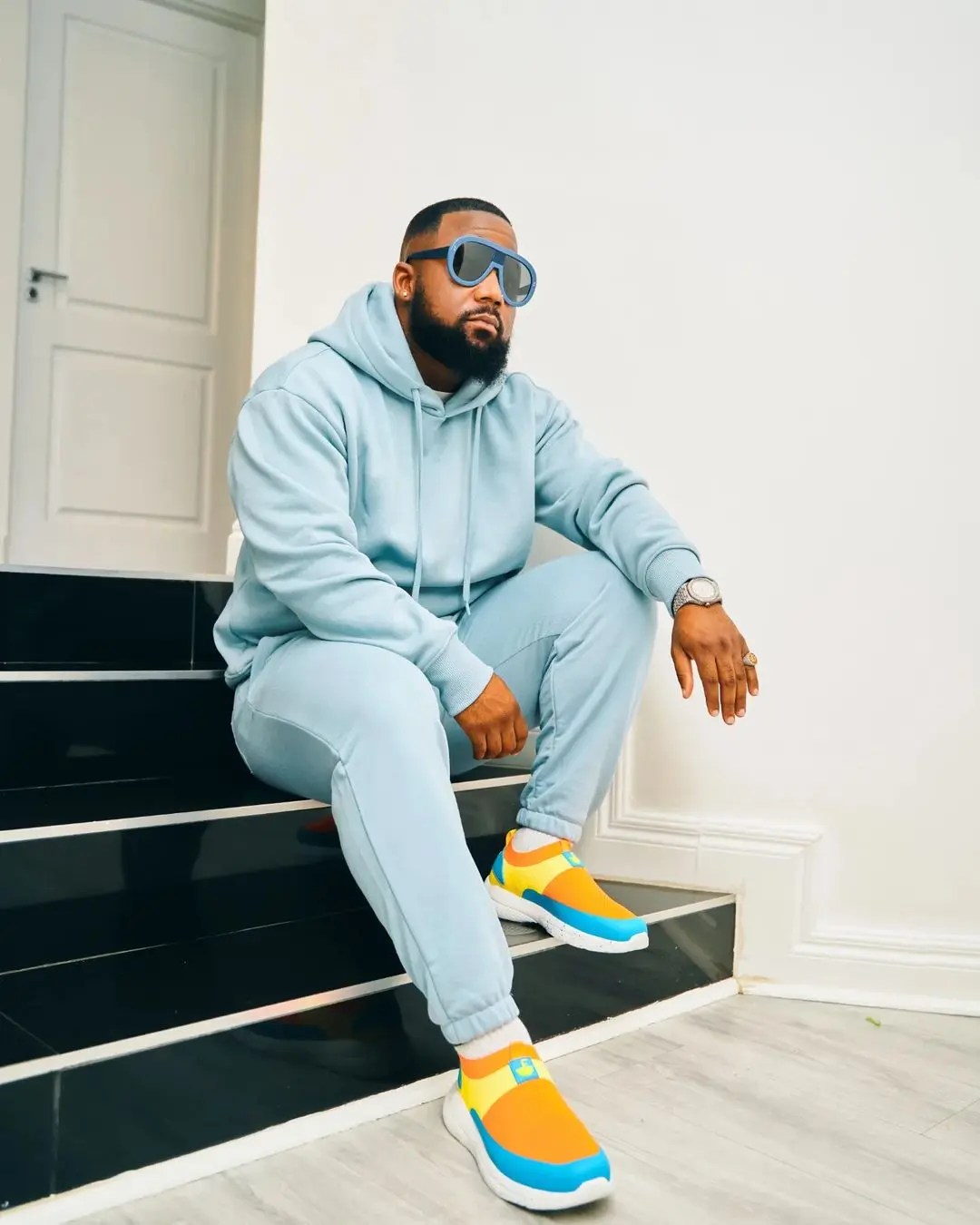 WATCH: Did Cassper Nyovest just buy another car?