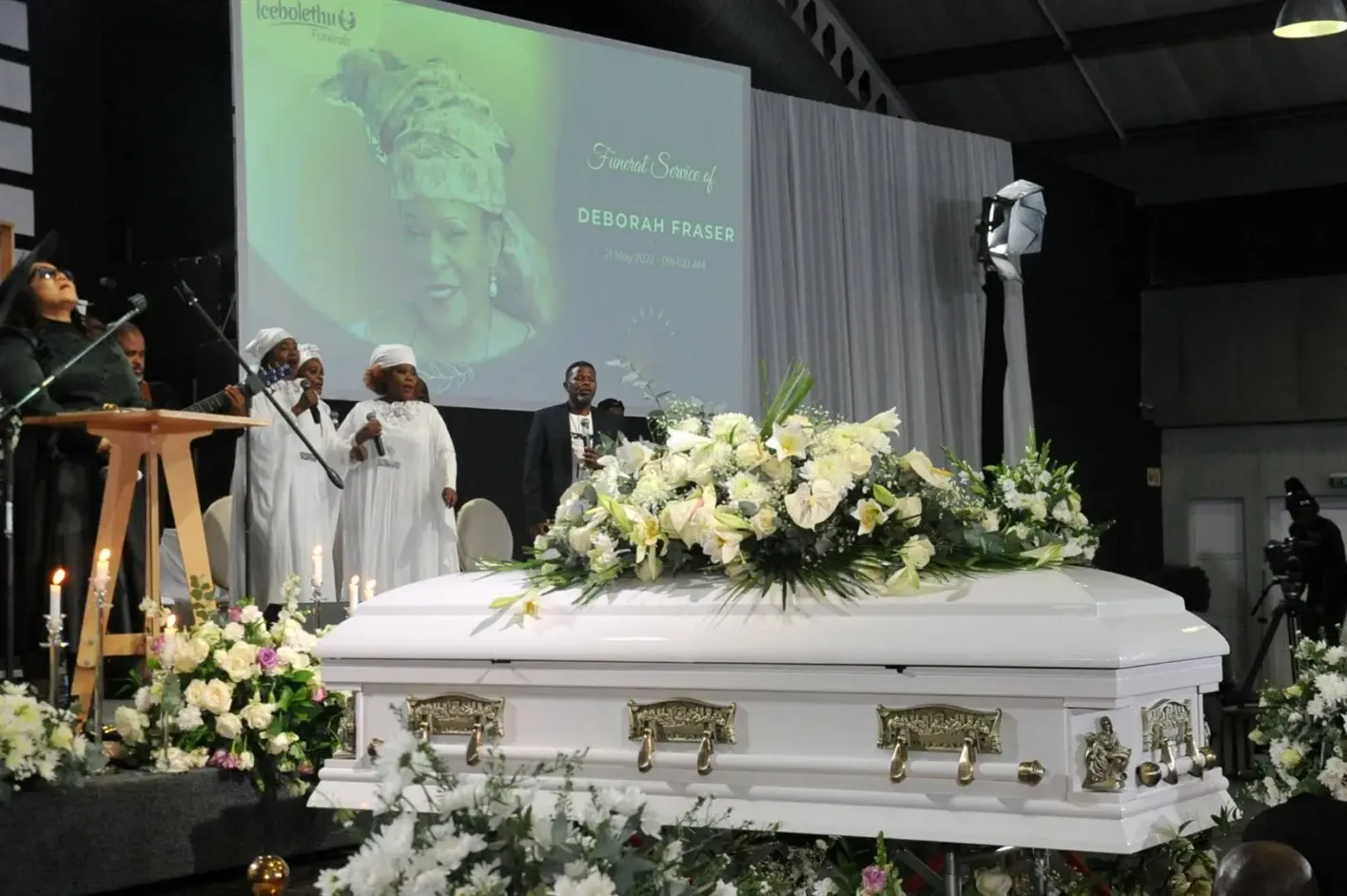 Funeral service held for Deborah Fraser but, singer still not buried