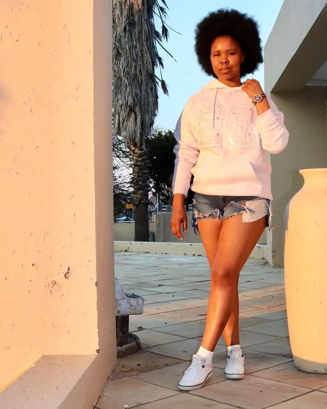Fans rally behind Zahara to assist in her financial troubles