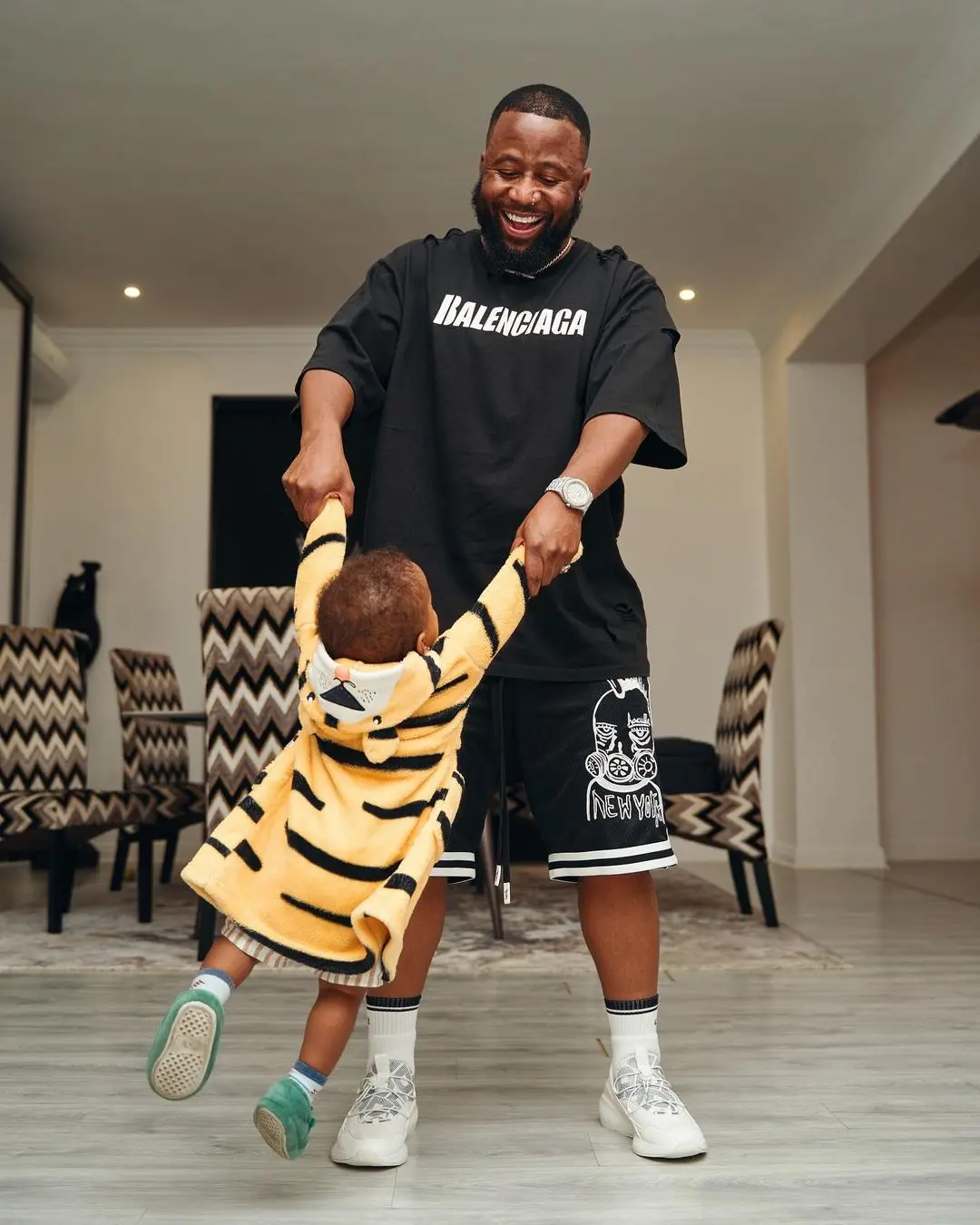 PHOTO: Cassper Nyovest gets tattoo of his baby, Khotso’s face on his leg