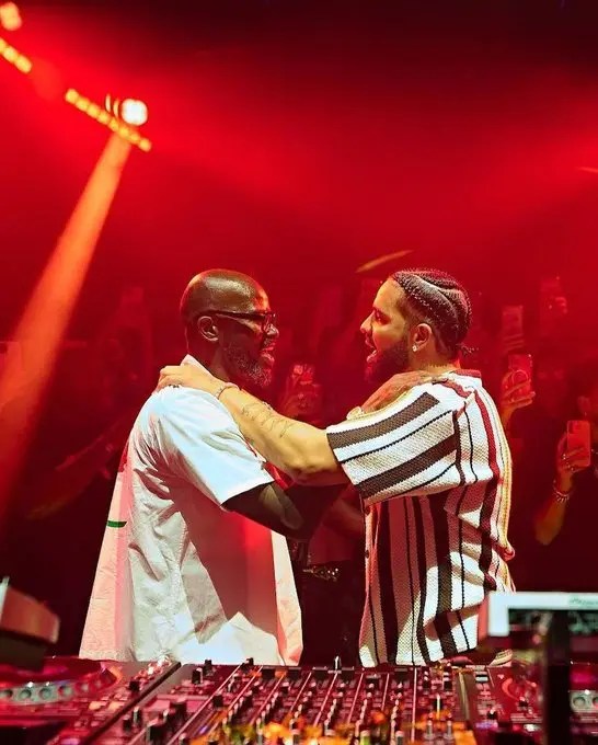 Watch – Drake shows DJ Black Coffee some love