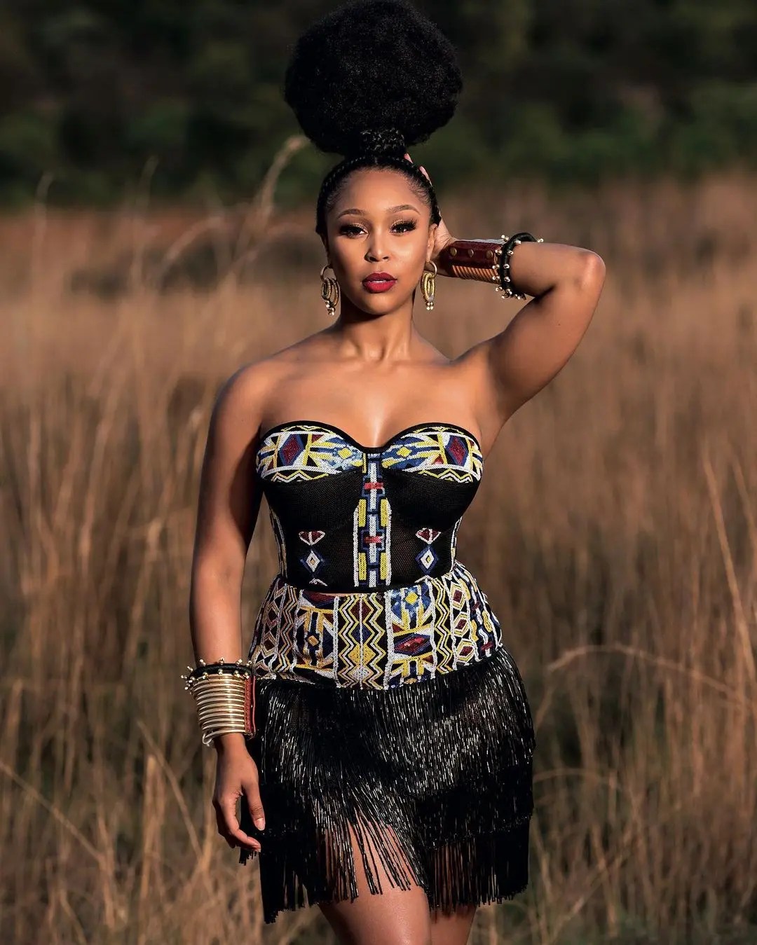 Minnie Dlamini looks beautiful on the Truelove Magazine cover