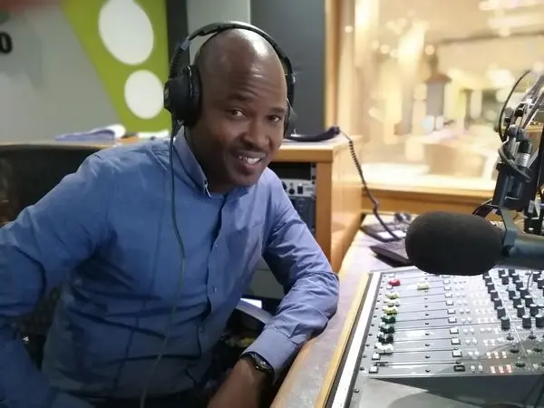 Top radio presenter dumps Thobela FM
