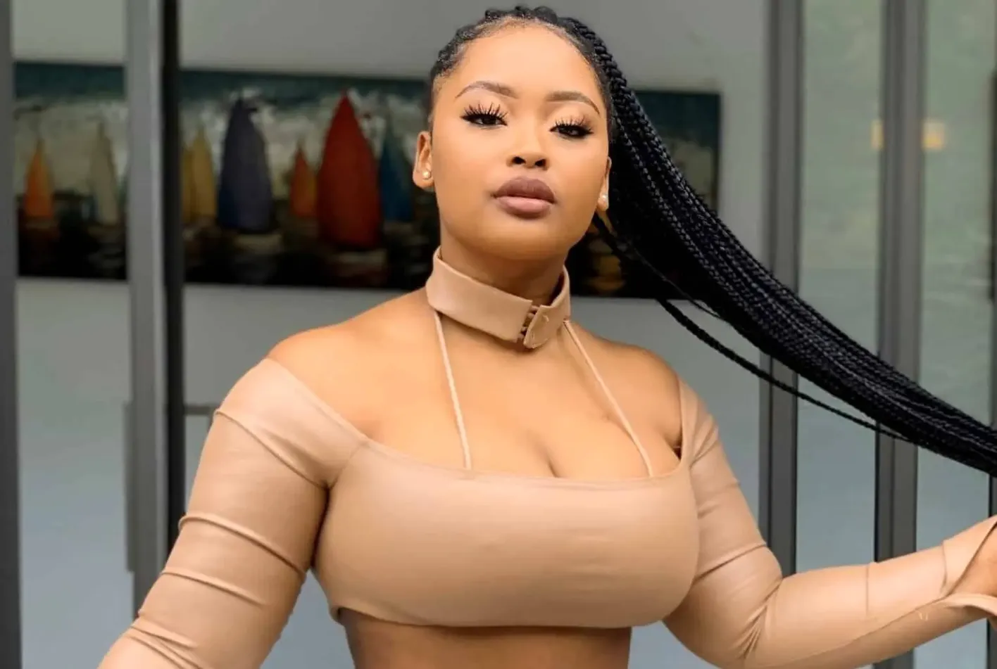 Drama as broke man leaves slay queen, Cyan Boujee with R20 000 restaurant bill – VIDEO